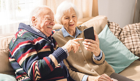 Hat man die technischen Begriffe einmal verstanden, sind Dinge wie das Videochatten ein Kinderspiel.