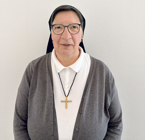 Sr. Petra Auzinger / Kreuzschwestern Sr. Petra Auzinger