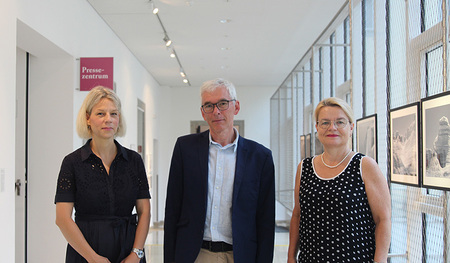 Barbara Lanzerstorfer-Holzner, Josef Hölzl und Silvia Breitwieser (von links nach rechts)