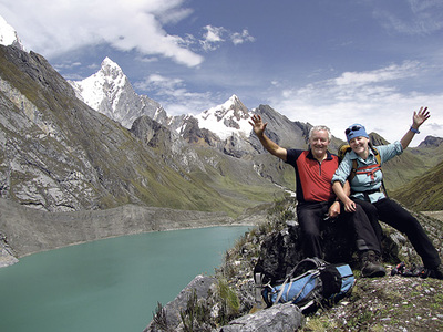 Mit seiner Partnerin Ursula Forster bereist Oskar Lehner aus Linz die Welt. Naturerlebnisse und Begegnungen mit Einheimischen sind Höhepunkte der Weltreise, hier zu sehen in Peru.