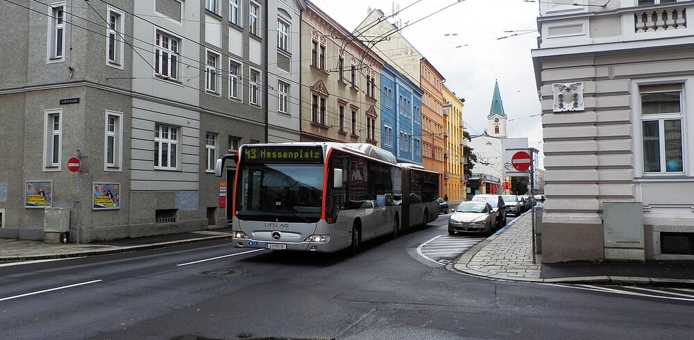 Dinghoferstraße Linz / Von Franz Groß - Eigenes Werk, CC BY-SA 4.0, https://commons.wikimedia.org/w/index.php?curid=52109258 Dinghoferstraße Linz