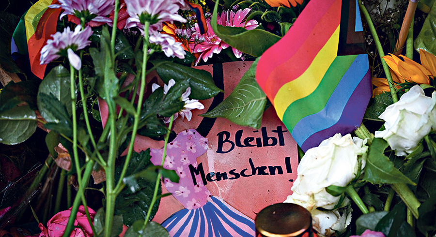 Große Trauer nach dem Anschlag in Berlin. / APA-Images / dpa / Soeren Stache Große Trauer nach dem Anschlag in Berlin.