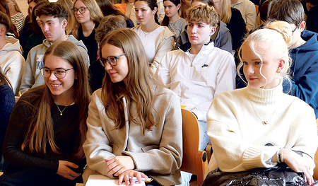 Der TheoTag gab den Schüler:innen Einblick in die Kirchenberufe.