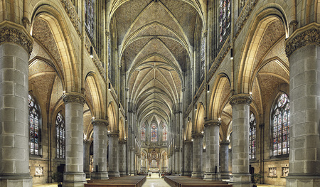 Österreichs größter Kirchenbau: der Linzer Mariendom