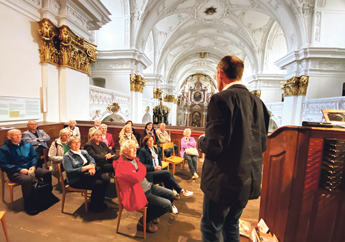 Erst kürzlich bot die Kirchenzeitung eine Orgelführung für Abonnent:innen im Alten Dom in Linz an. Im Juni findet hier die Oper „Findling“ statt. 