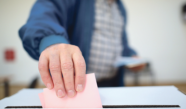 Wählen ist für Staatsbürger ein Recht – früher war es bei manchen Wahlen auch eine gesetzliche Pflicht.   