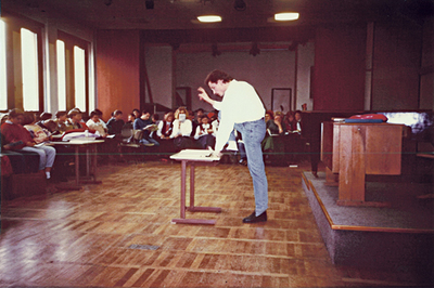 Blick ins Archiv, 1990: Probe mit F. Welser-Möst im Festsaal der Schule.    